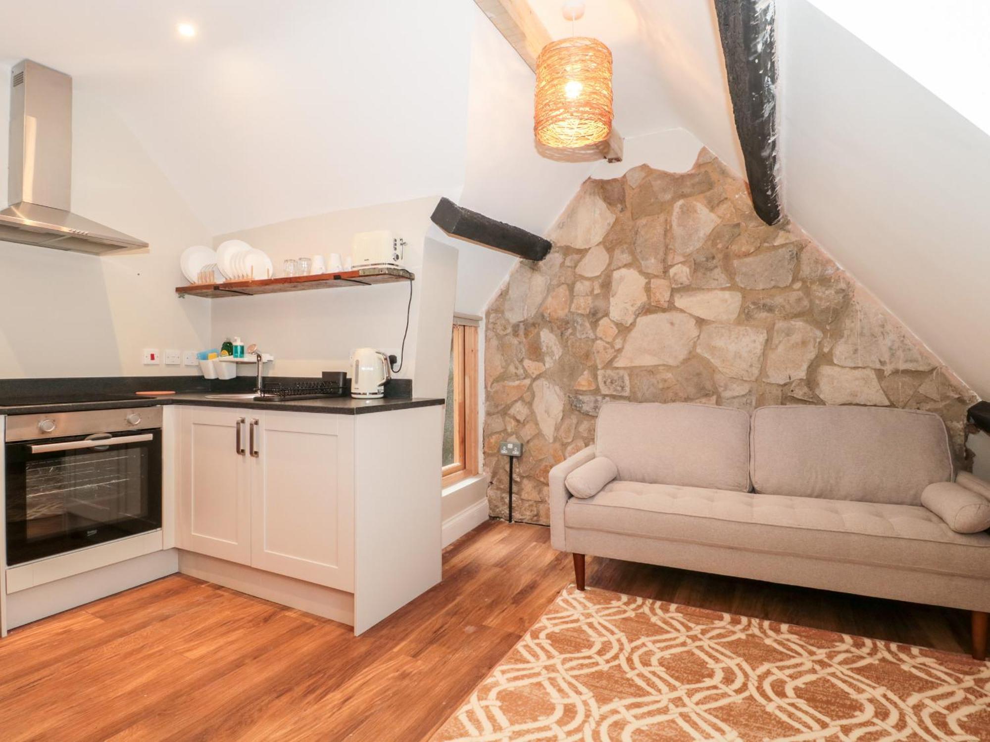 סוואנאייג' Purbeck Hotel Apartments - Flat 6 מראה חיצוני תמונה